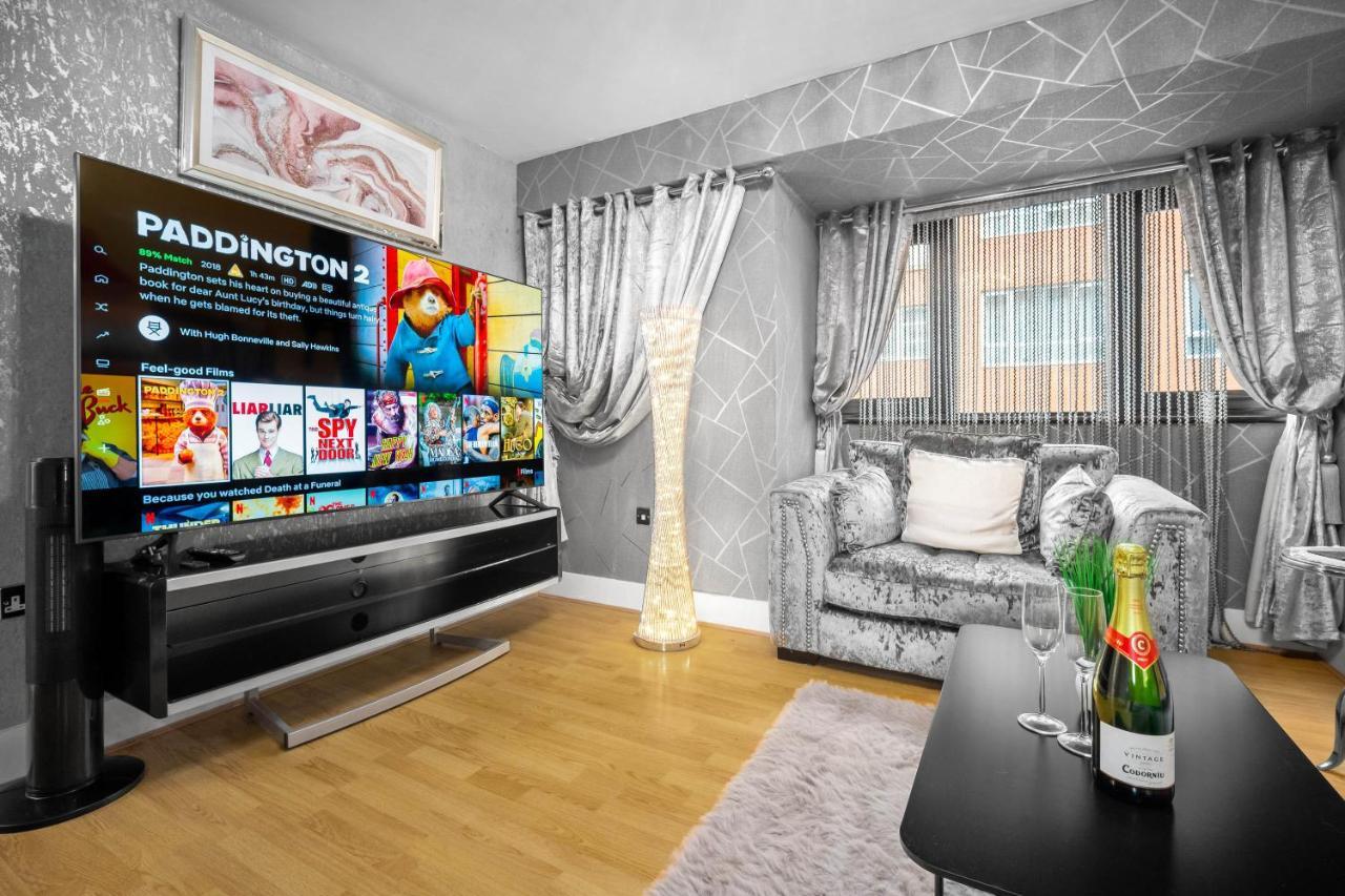 Luxury City Centre Apartment - Parking - Smart Tv - Wifi - Intercom 伯明翰 外观 照片